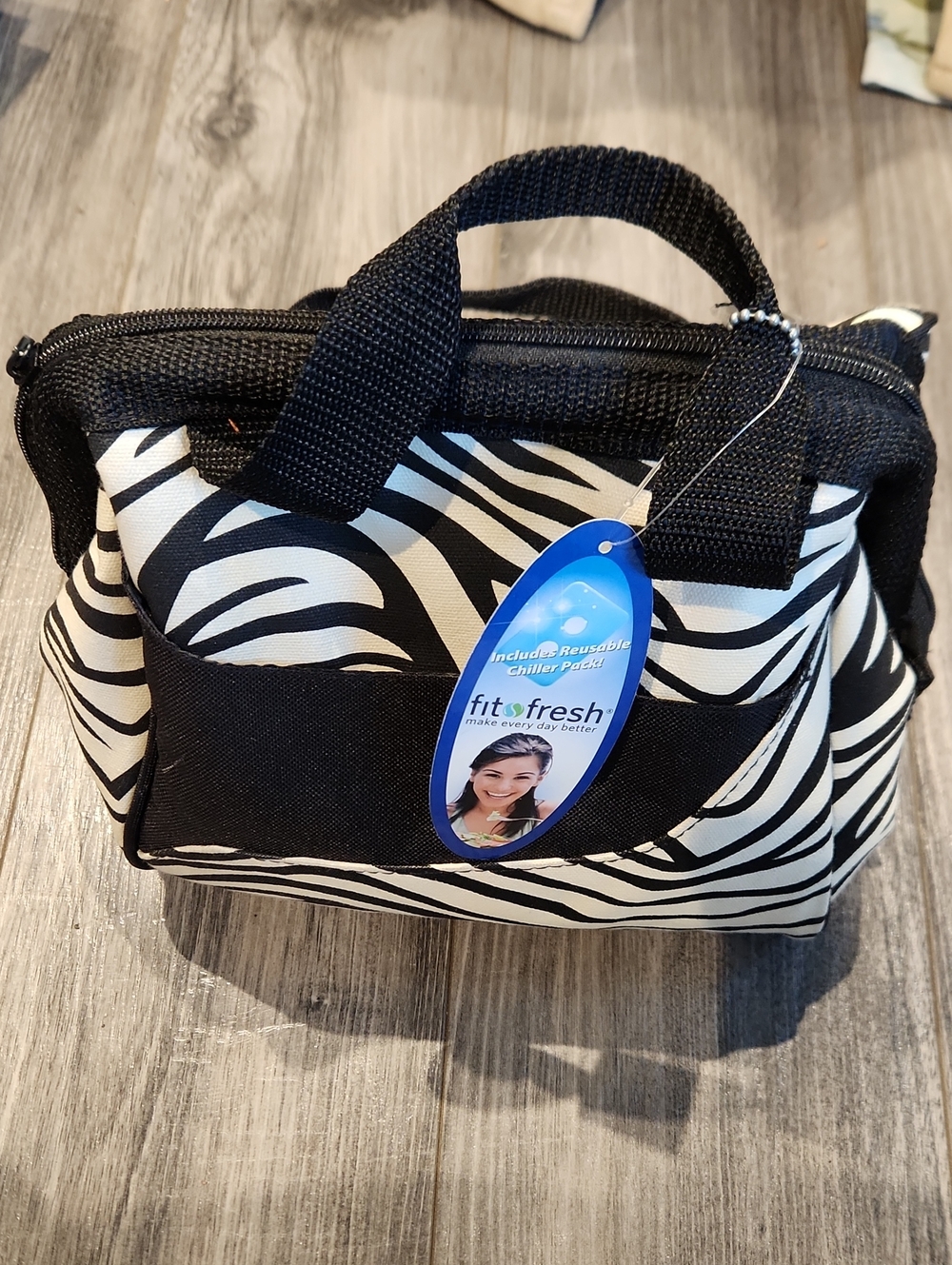 NWT Fit Fresh Animal Print Chiller Bag PVC Free Insulated No Chiller Pack